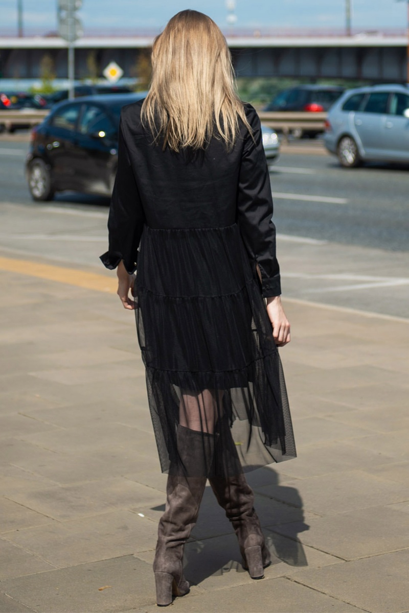 Czarna sukienka szmizjerka odcinana w pasie, 300160